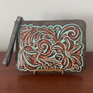Patricia Nash Tooled Turquoise Cassini Wristlet--New in Box